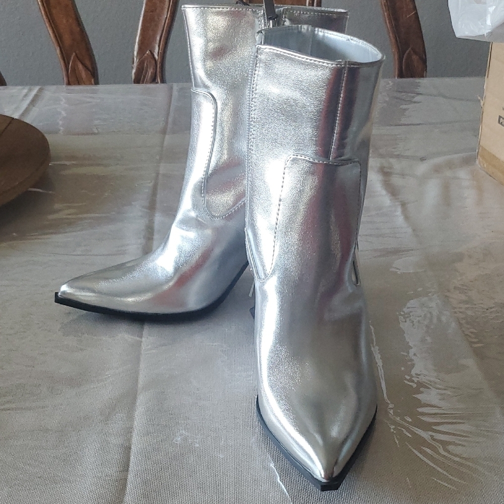 Forever 21 Metallic Silver Heeled Boots